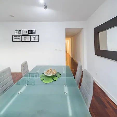 Apartamento Expoholidays - Javier Sanz *
